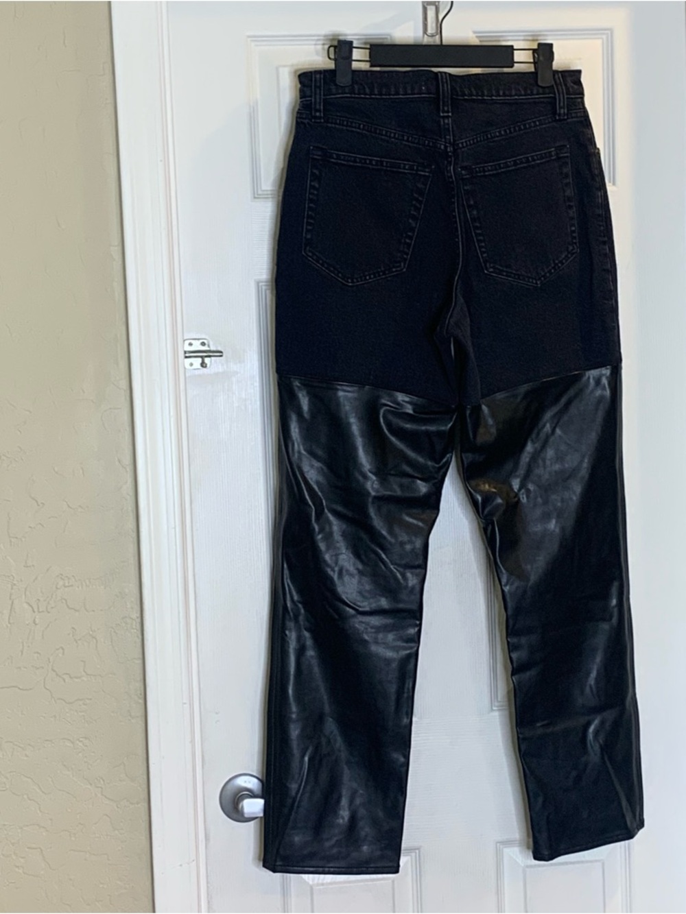 Abercrombie & Fitch The 90s Straight Ultra High Rise Mixed Fabric Jeans Size 6 - Picture 6 of 12
